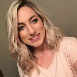 Meet your Posher, Devin